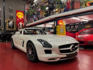 Mercedes-Benz SLS Roadster AMG 6.2i V8 Designo