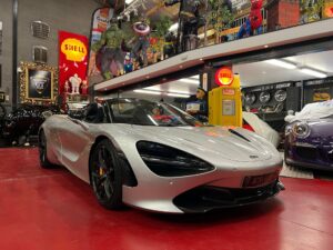 McLaren 720S Spider Performance MSO 4.0l V8 Bi-Turbo Pack 3